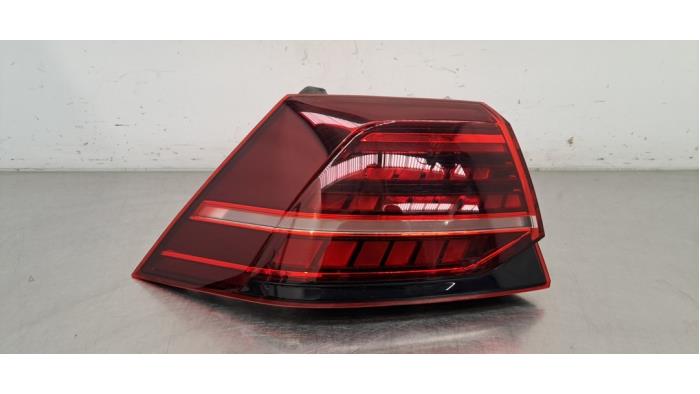 Feu arrière gauche Volkswagen Golf
