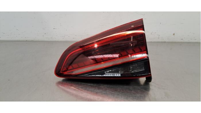 Feu arrière droit Volkswagen Golf