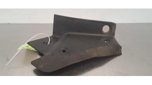 Gebruikte Achterlichtrand rechts Peugeot 3008 III e-3008 210 73 kWh Prijs € 30,25 Inclusief btw aangeboden door Autohandel Didier