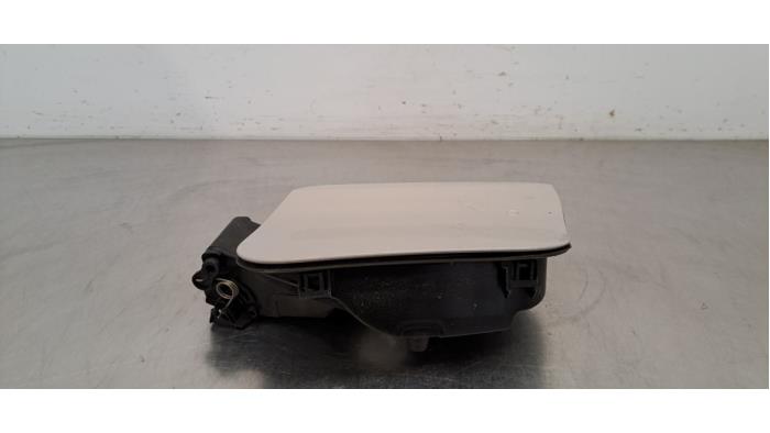 Clapet réservoir Jeep Avenger
