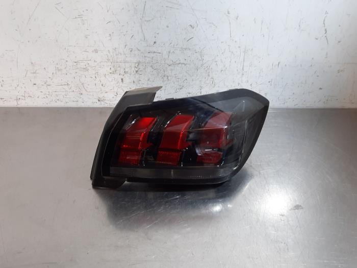 Tylne swiatlo pozycyjne prawe Peugeot 208