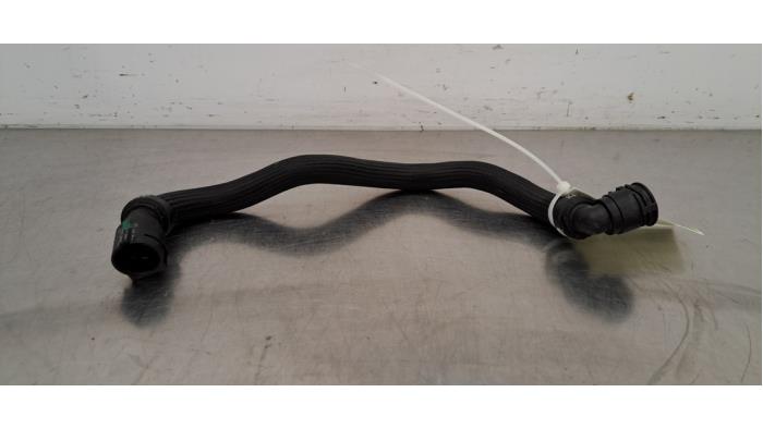 Tuyau radiateur Peugeot 308