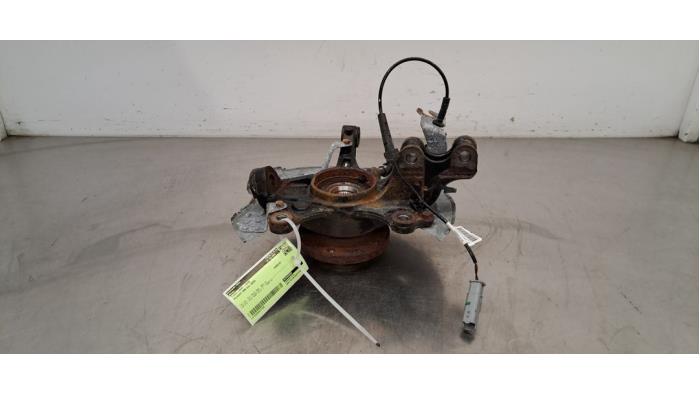 Achsschenkel links vorne Peugeot 308