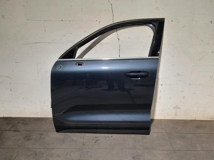 Portier 4Deurs links-voor Volvo XC40