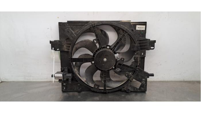 Ventilateur Renault Express