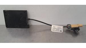 Gebruikte Antenne bluetooth Porsche 911 (992) 3.0 24V Carrera Prijs € 36,30 Inclusief btw aangeboden door Autohandel Didier