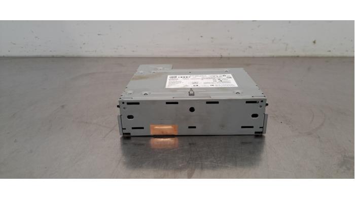 Module radio Audi S3