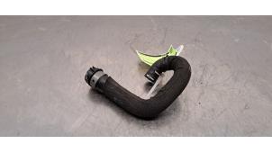 Gebruikte Koelwaterslang Porsche 911 (992) 3.0 24V Carrera Prijs € 24,20 Inclusief btw aangeboden door Autohandel Didier