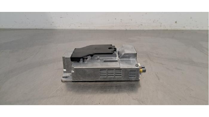 Radio amplifier BMW M4