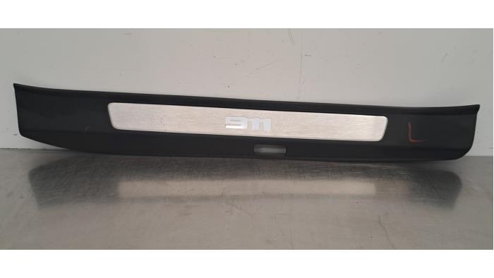Voorinstap links Porsche 911