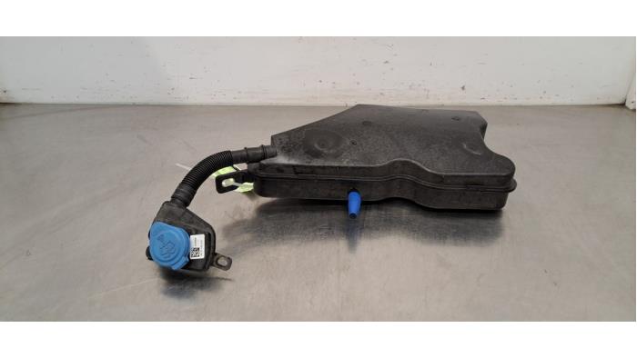 Ruitensproeiertank voor BMW M4