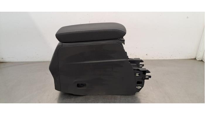 Armleuning Peugeot 208