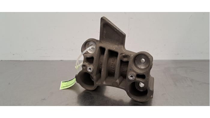 Support moteur Peugeot 208