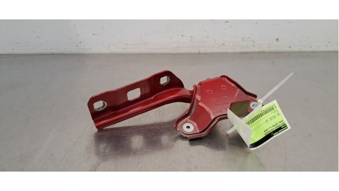 Charnière capot Opel Astra