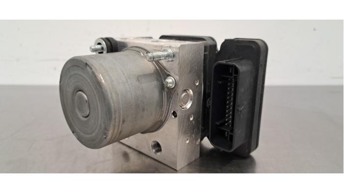 ABS pump Dacia Duster