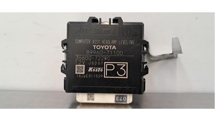 Ordinateur éclairage Toyota Hilux