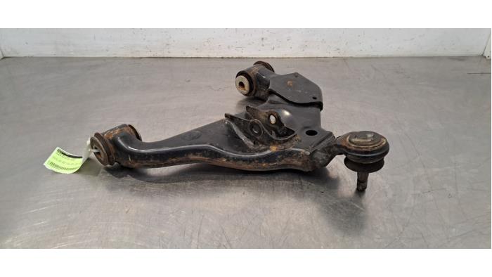 Draagarm links-voor Toyota Hilux