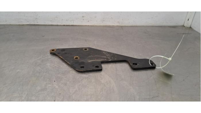 Support (divers) Toyota Hilux