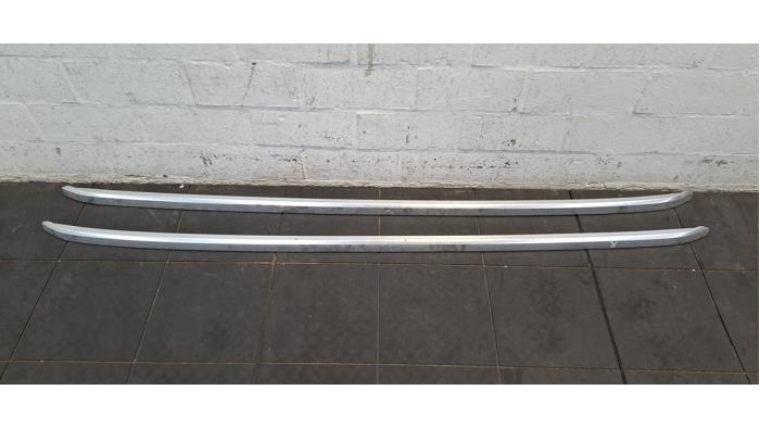 Dakrail set Peugeot 5008
