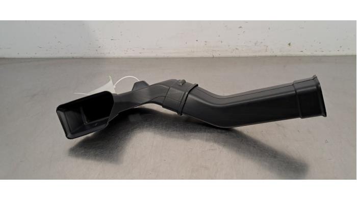 Uitleg Aanzuigslang Lucht Peugeot 208