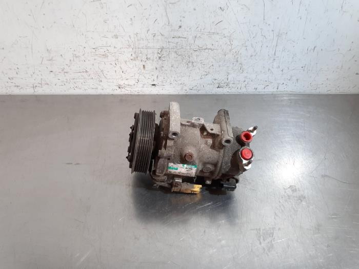 Pompe clim Citroen DS3