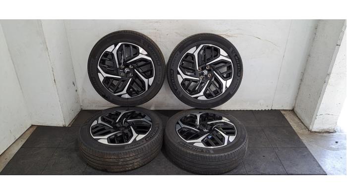 Felgen Set + Reifen Citroen C4