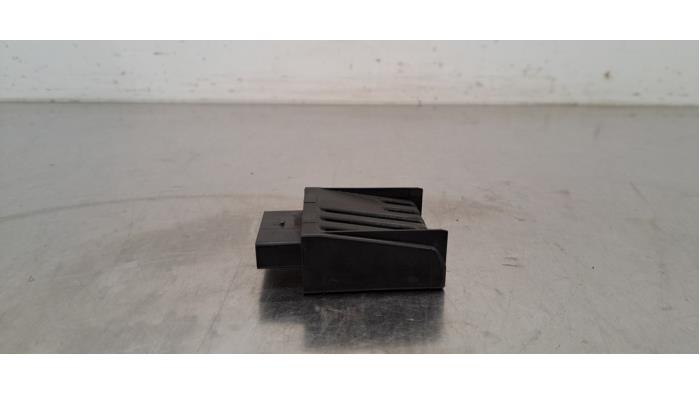 Modul pompa paliwowa Audi Q3
