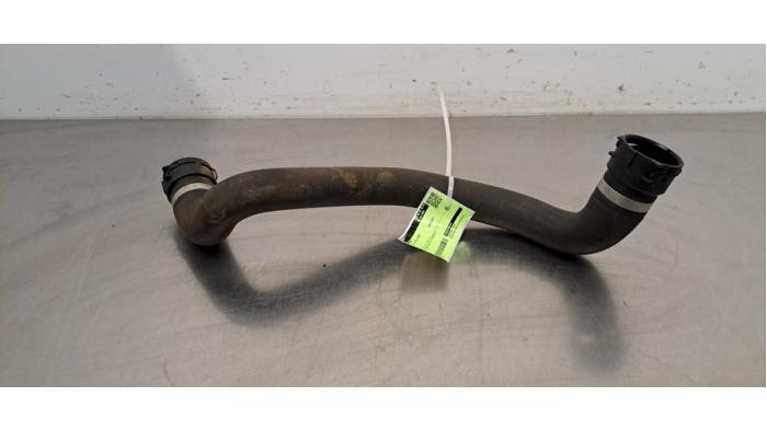 Radiator hose Mercedes C-Klasse