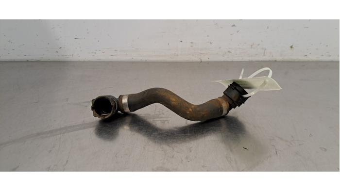 Radiator hose Mercedes C-Klasse