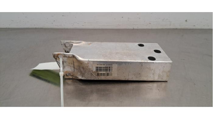 Frontdeel steun Mercedes C-Klasse