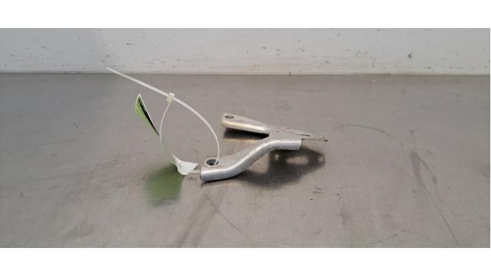 Support (divers) Mercedes C-Klasse