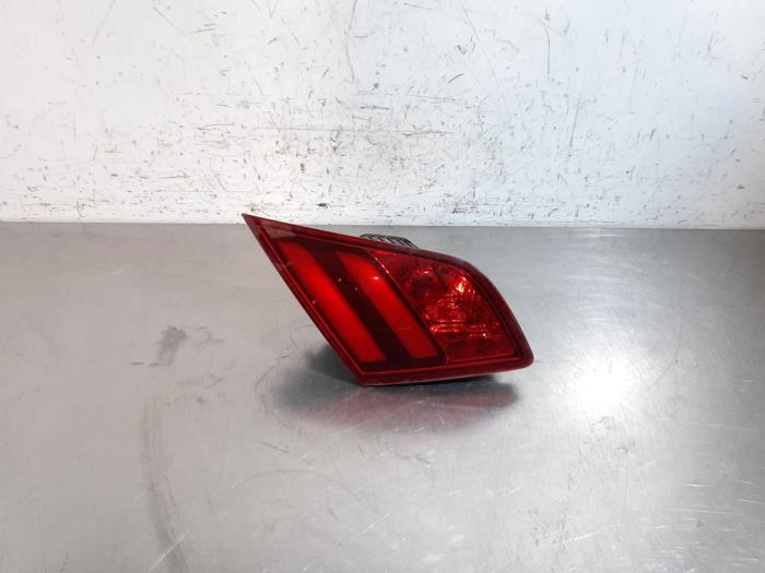 Kairysis galinis žibintas Peugeot 308