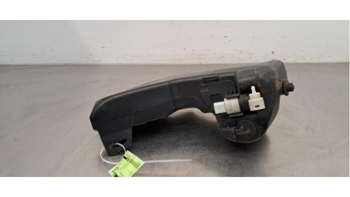 Ruitensproeiertank voor Mercedes C-Klasse