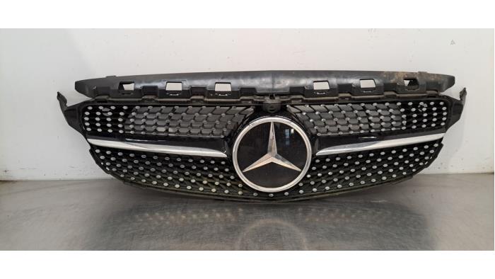Grille Mercedes C-Klasse
