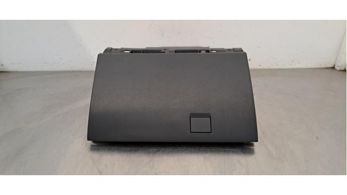 Boîte à gants Citroen C4
