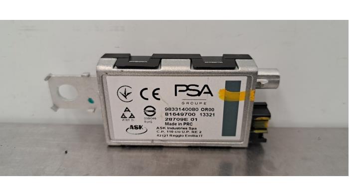 Antenne Versterker Peugeot 5008