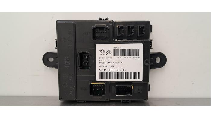 Module achterklep motor Peugeot 5008