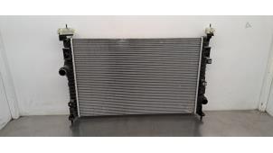 Gebruikte Radiateur Peugeot 408 1.6 16V HYbrid 225 Prijs € 133,10 Inclusief btw aangeboden door Autohandel Didier