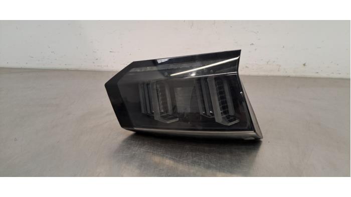 Achterlicht links Peugeot 5008