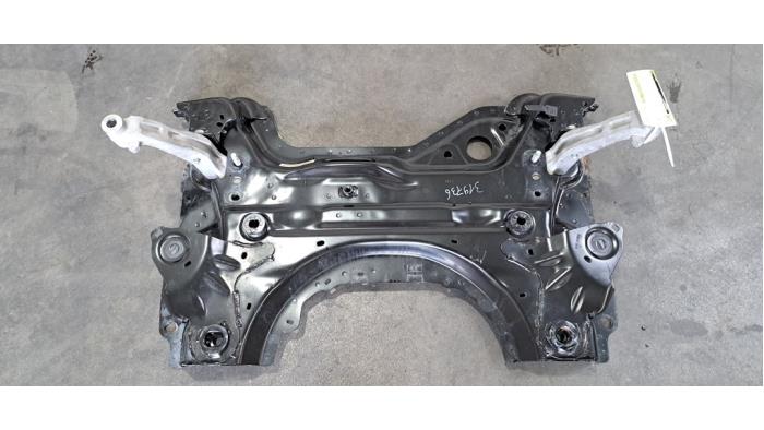 Subframe Peugeot 408