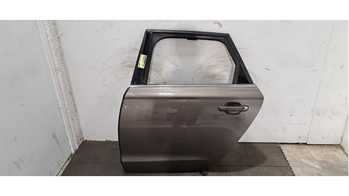 Portier 4Deurs links-achter Audi A6