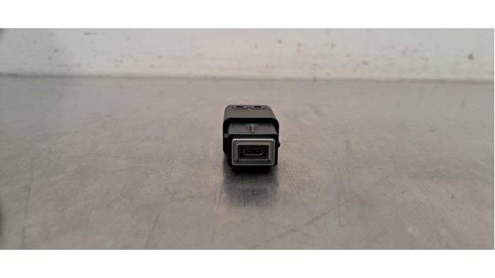 USB-Stecker Citroen DS4