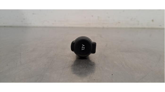 12 Volt aansluiting Citroen DS4