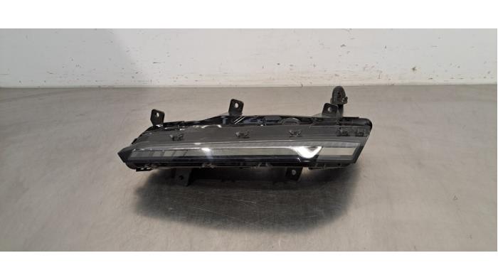 Veilleuse droite Peugeot 308