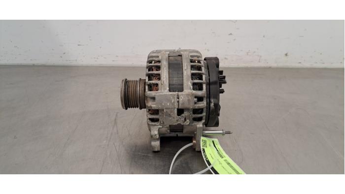 Dynamo Audi Q3