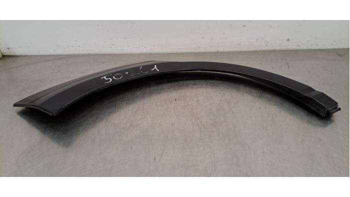Wielrand achter Hyundai Kona