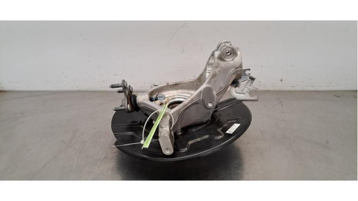 Fusee links-voor Audi Q4