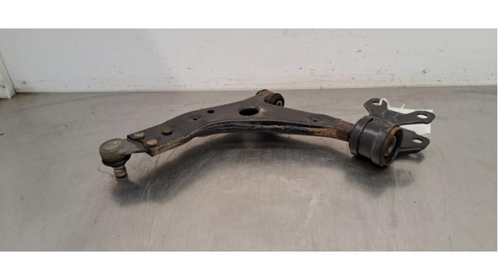 Bras de suspension avant droit Ford Kuga