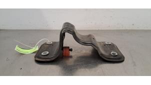 Gebruikte Versnellingsbak Steun Ford Kuga II (DM2) 2.0 TDCi 16V 163 4x4 Prijs € 24,20 Inclusief btw aangeboden door Autohandel Didier