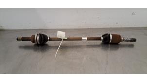 Gebruikte Aandrijfas rechts-achter Ford Kuga II (DM2) 2.0 TDCi 16V 163 4x4 Prijs € 102,85 Inclusief btw aangeboden door Autohandel Didier